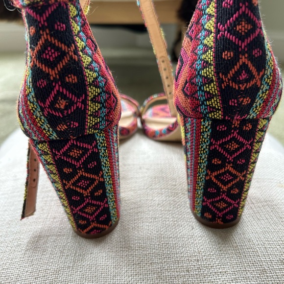 Jessica Simpson Block Heel NWOT 8.5 - Picture 7 of 9